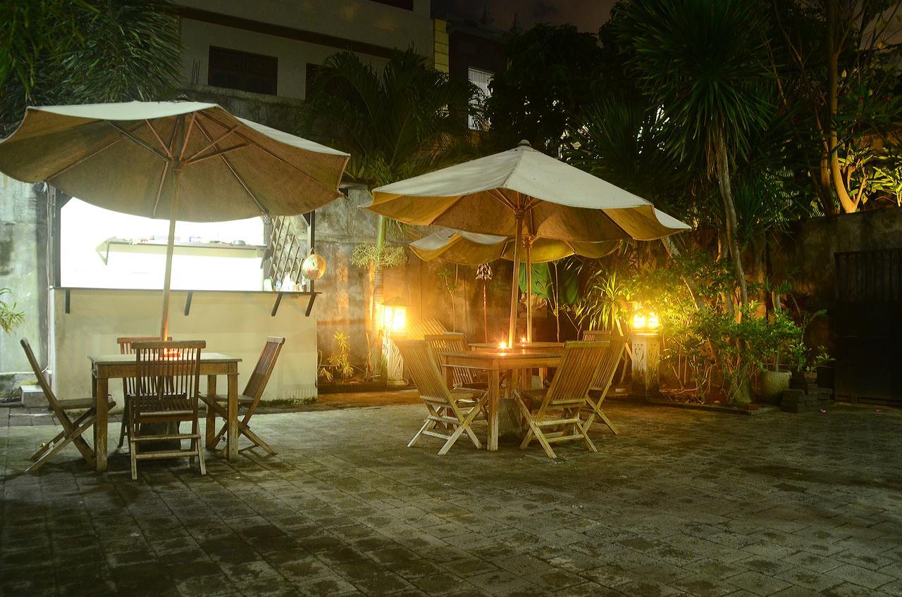Budget Door Legian Inn Kuta  Bagian luar foto